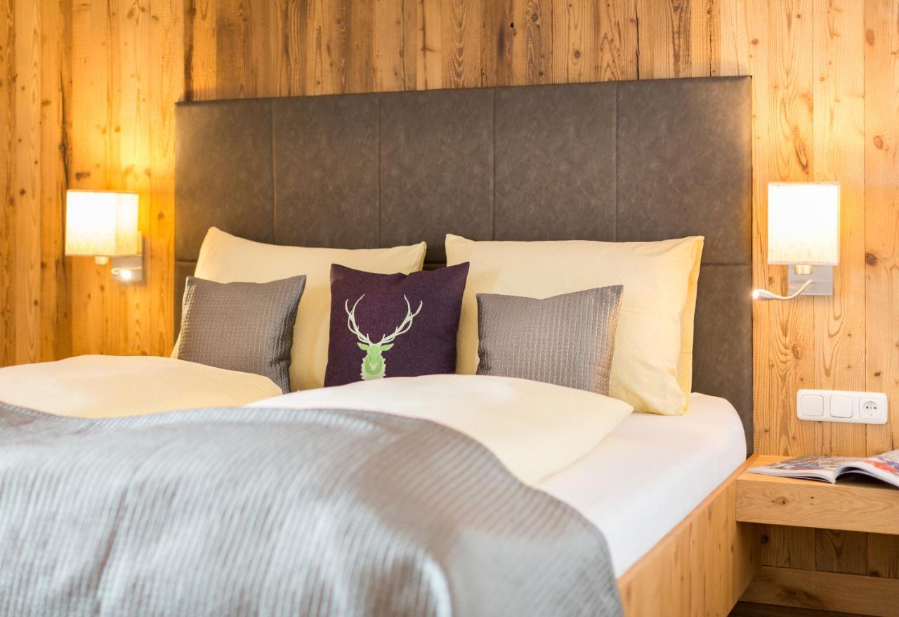 Das Gruenholz Aparthotel มึลบาค อัม โฮคเคอนิก ภายนอก รูปภาพ