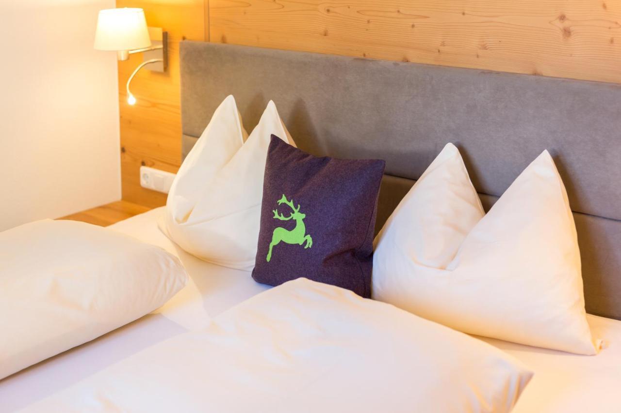 Das Gruenholz Aparthotel มึลบาค อัม โฮคเคอนิก ภายนอก รูปภาพ